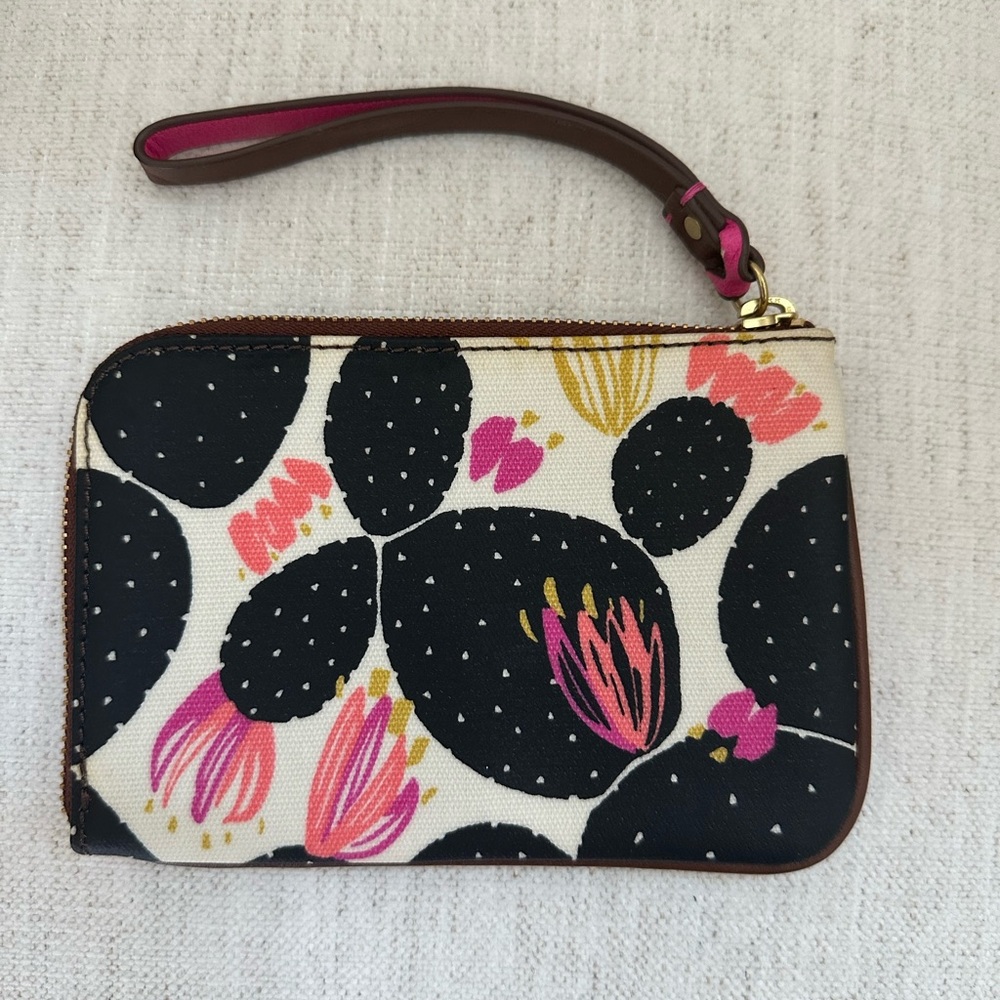 Fossil Wristlet Wallet NWOT Abstract Floral Print